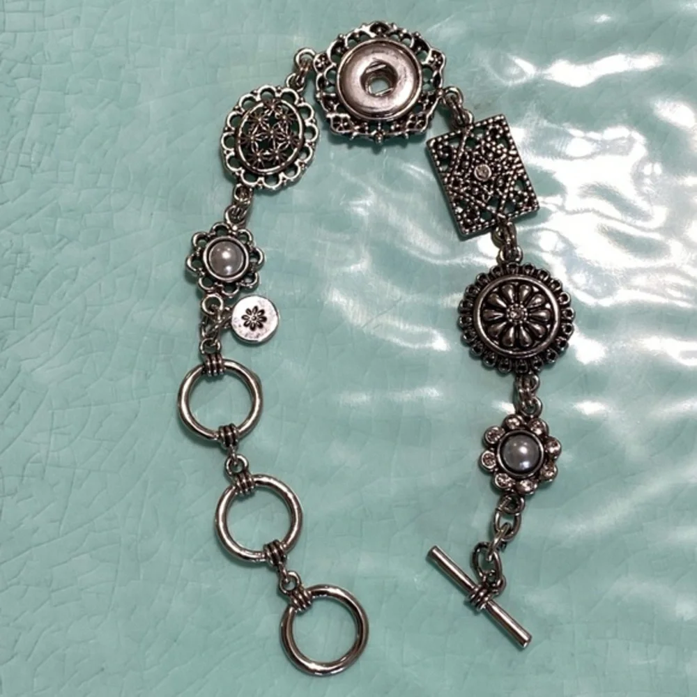 Ginger Snaps Silver Poetic Bracelet (Petite Snaps)